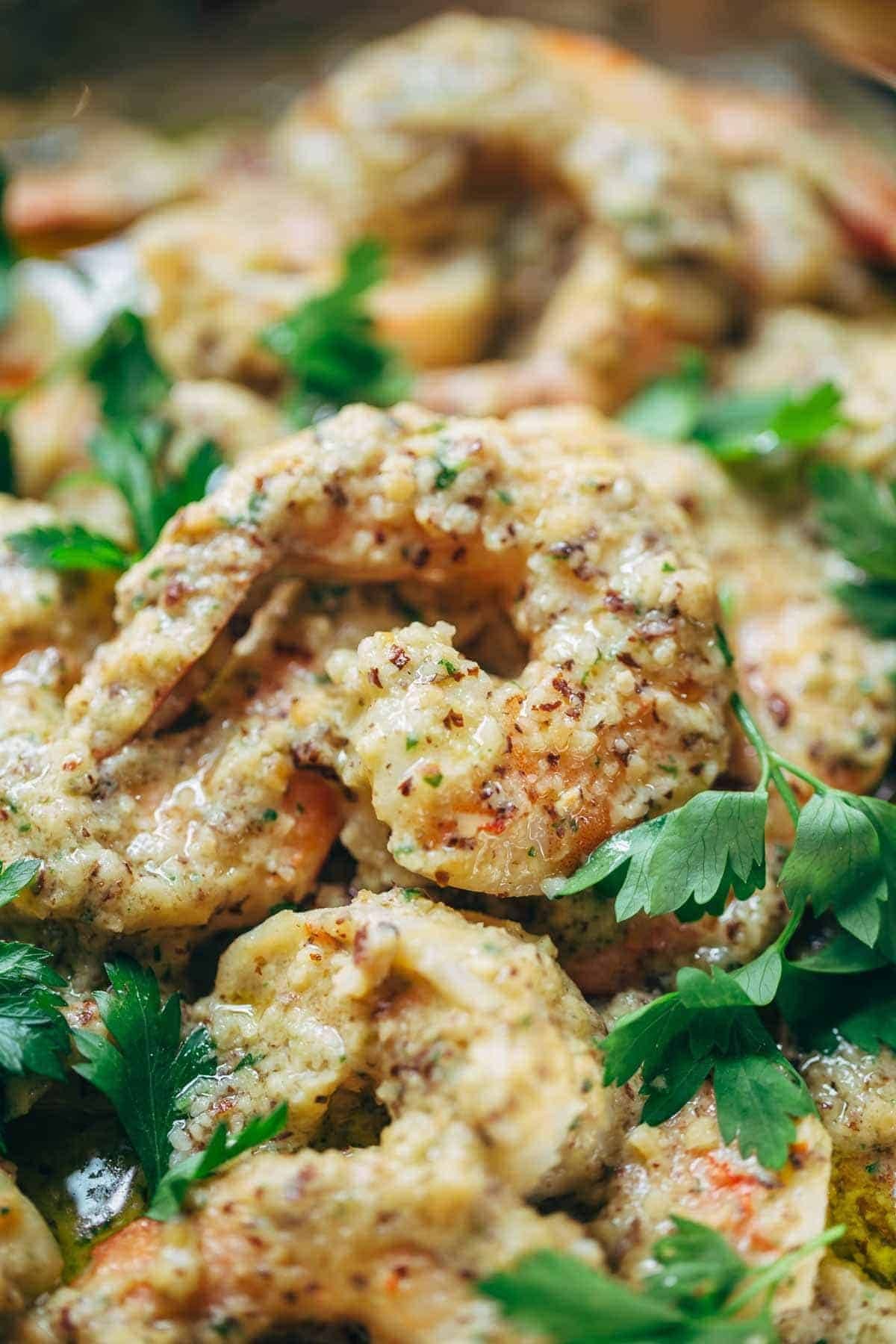 Spanish Shrimp with Garlic Bread Sauce - made with just 7 familiar, easy to find ingredients and fancy enough for company! | pinchofyum.com