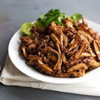 Honey Glazed Crockpot Chicken Adobo - simple pantry ingredients, hardly any hands-on time, 200 calories. | https://global-wellness.site